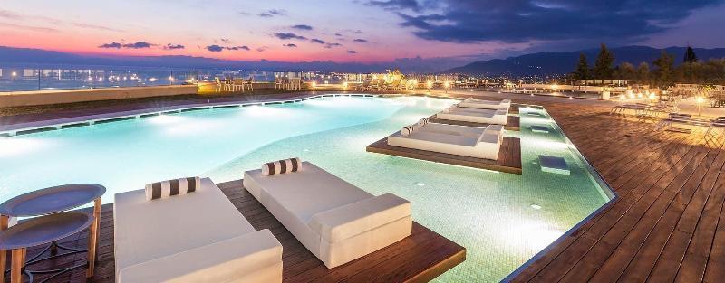Messinian Icon Hotel & Suites Calamata Exterior foto