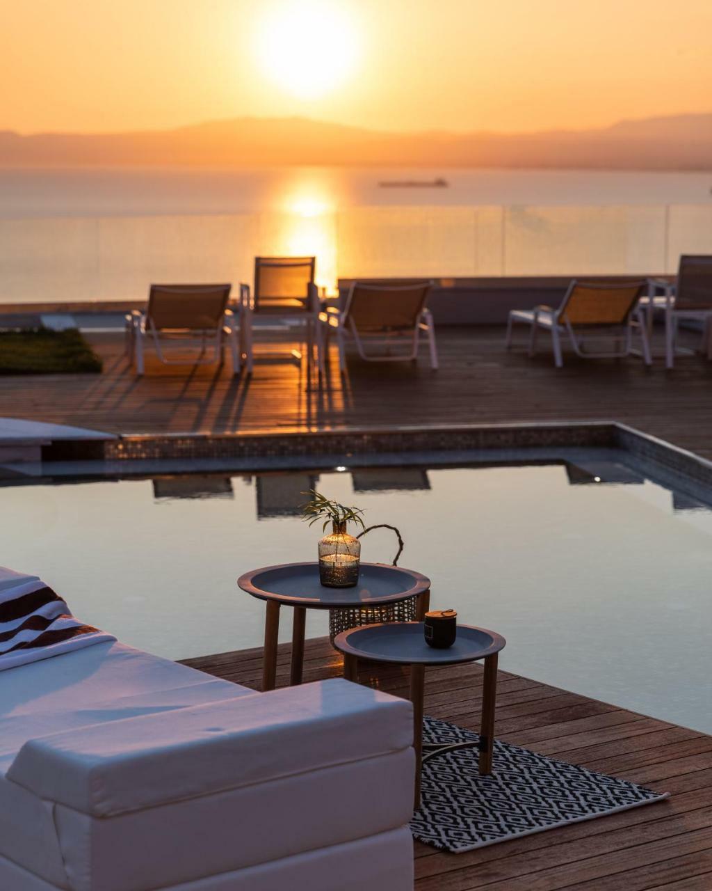 Messinian Icon Hotel & Suites Calamata Exterior foto