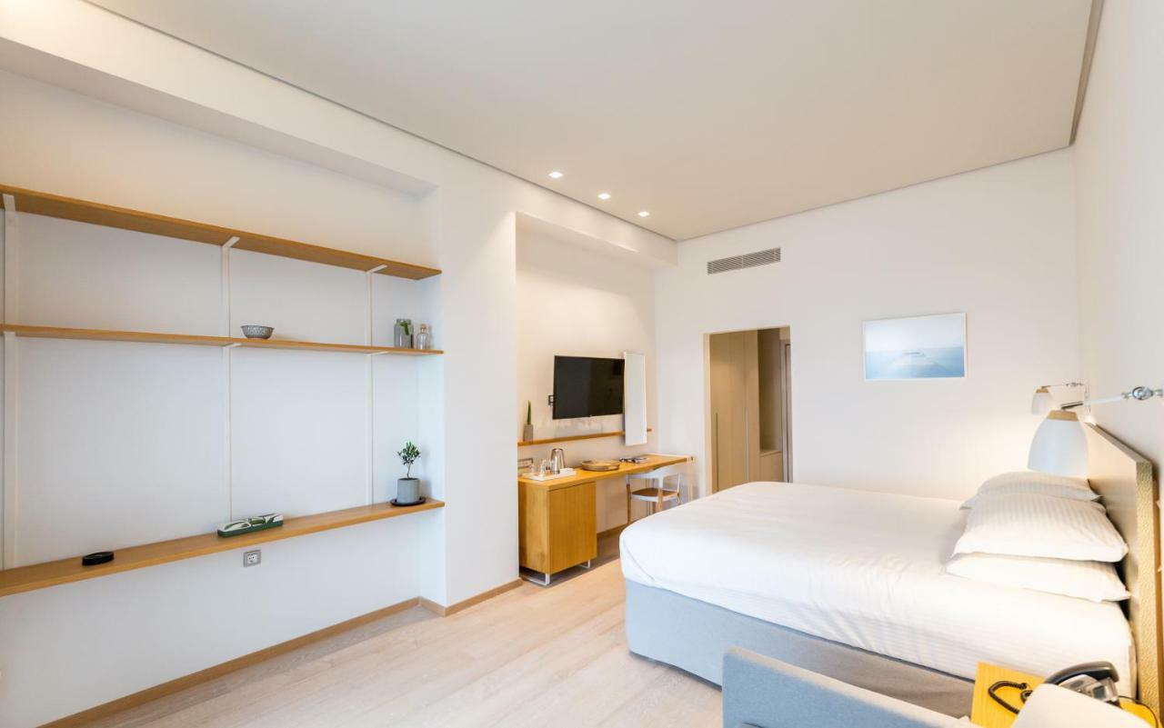 Messinian Icon Hotel & Suites Calamata Exterior foto